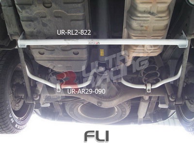 UltraRacing UR-RL2-822