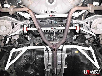 UltraRacing UR-RL4-1698