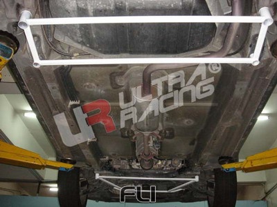 UltraRacing UR-RL4-545