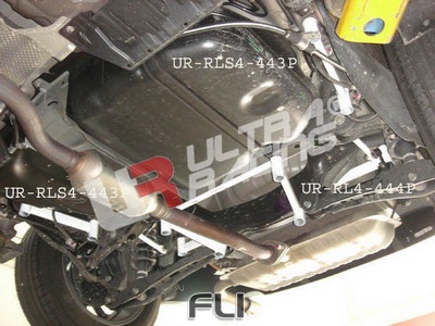 UltraRacing UR-RS4-443P