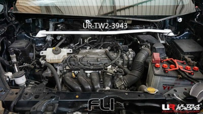 UltraRacing UR-TW2-3943